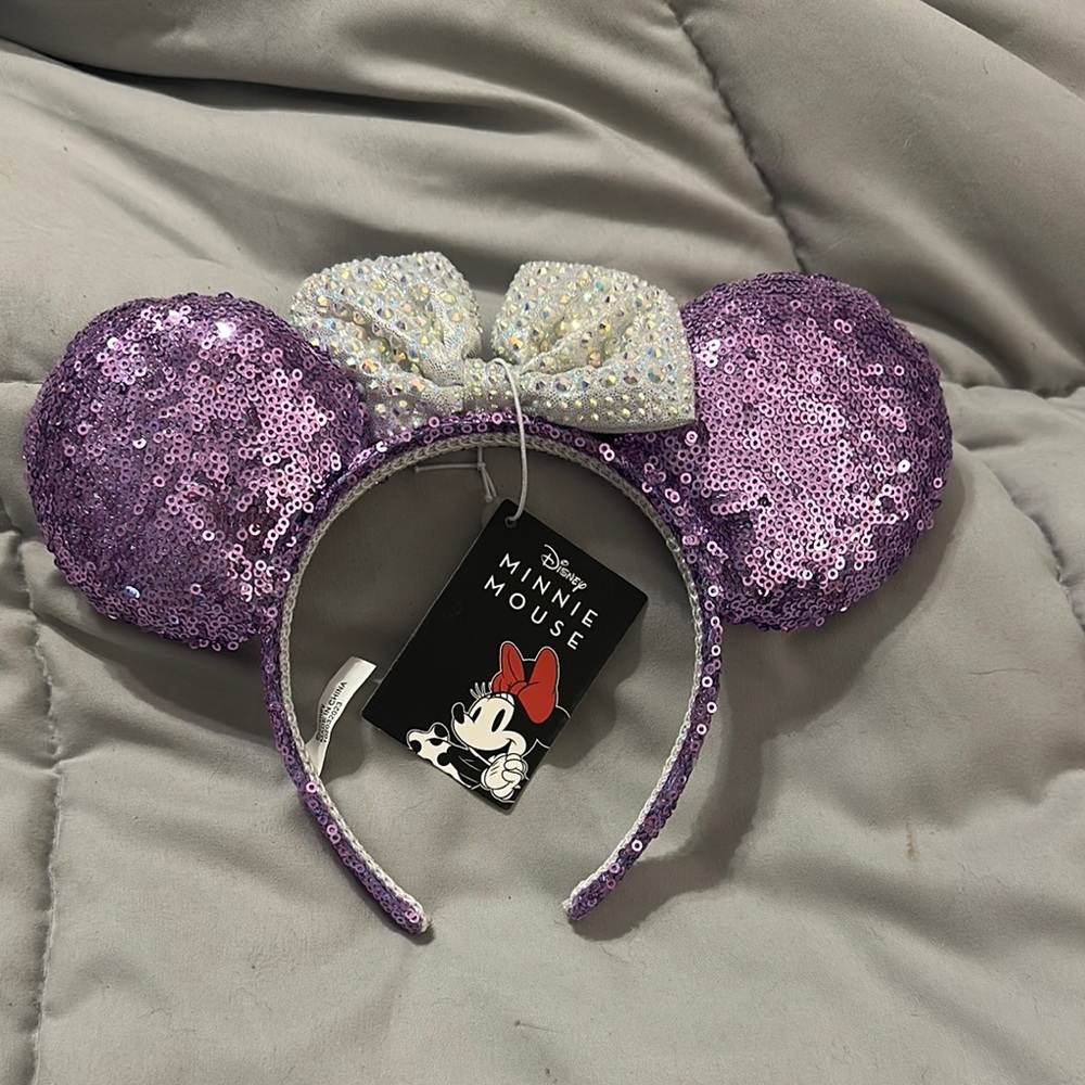 Disney Minnie Mouse Lavender Sequin Headband